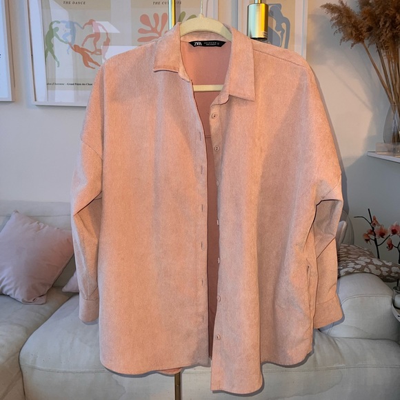 OVERSIZED BUTTON DOWN - Picture 1 of 1